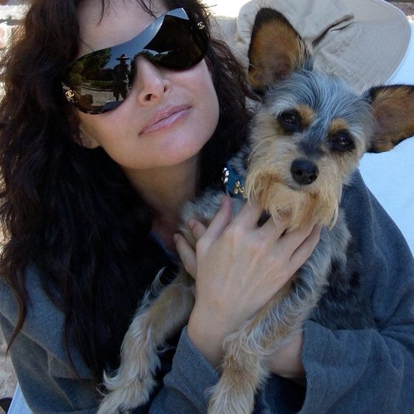 Meet your Posher, Jennifer - Picture 1 of 1